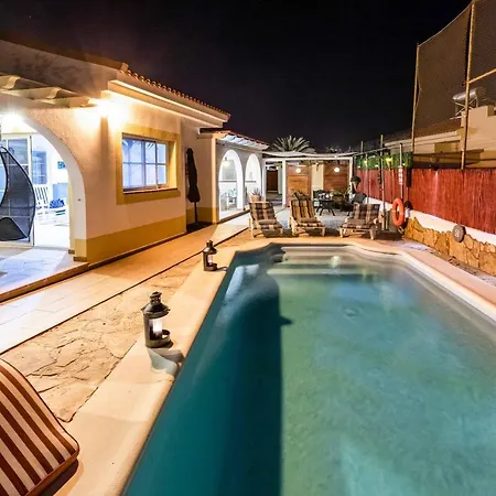 La Luna Villa La Guirra